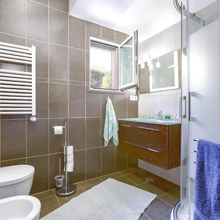 Σπίτι διακοπών Elegant Summer Family Spacious House