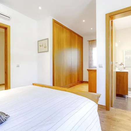 Elegant Summer Family Spacious House 拉哥斯